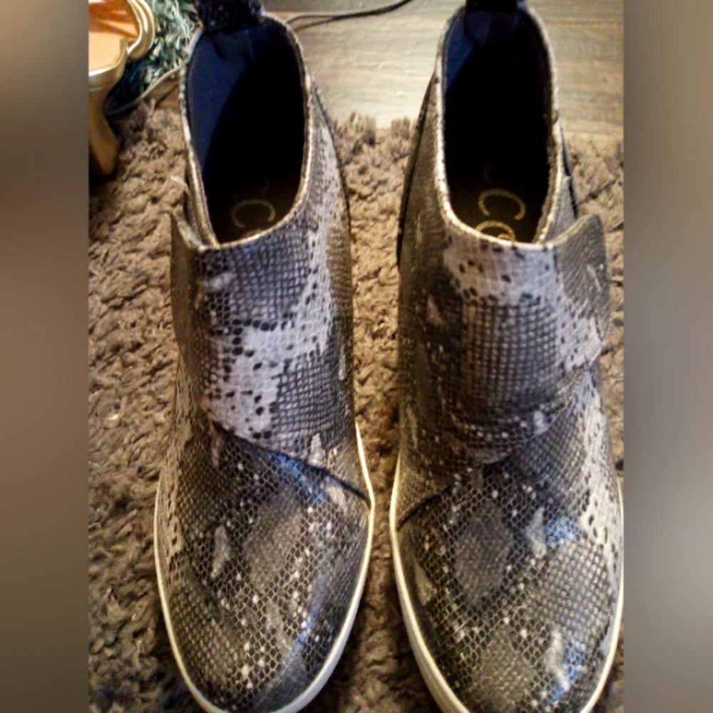 Women shoes